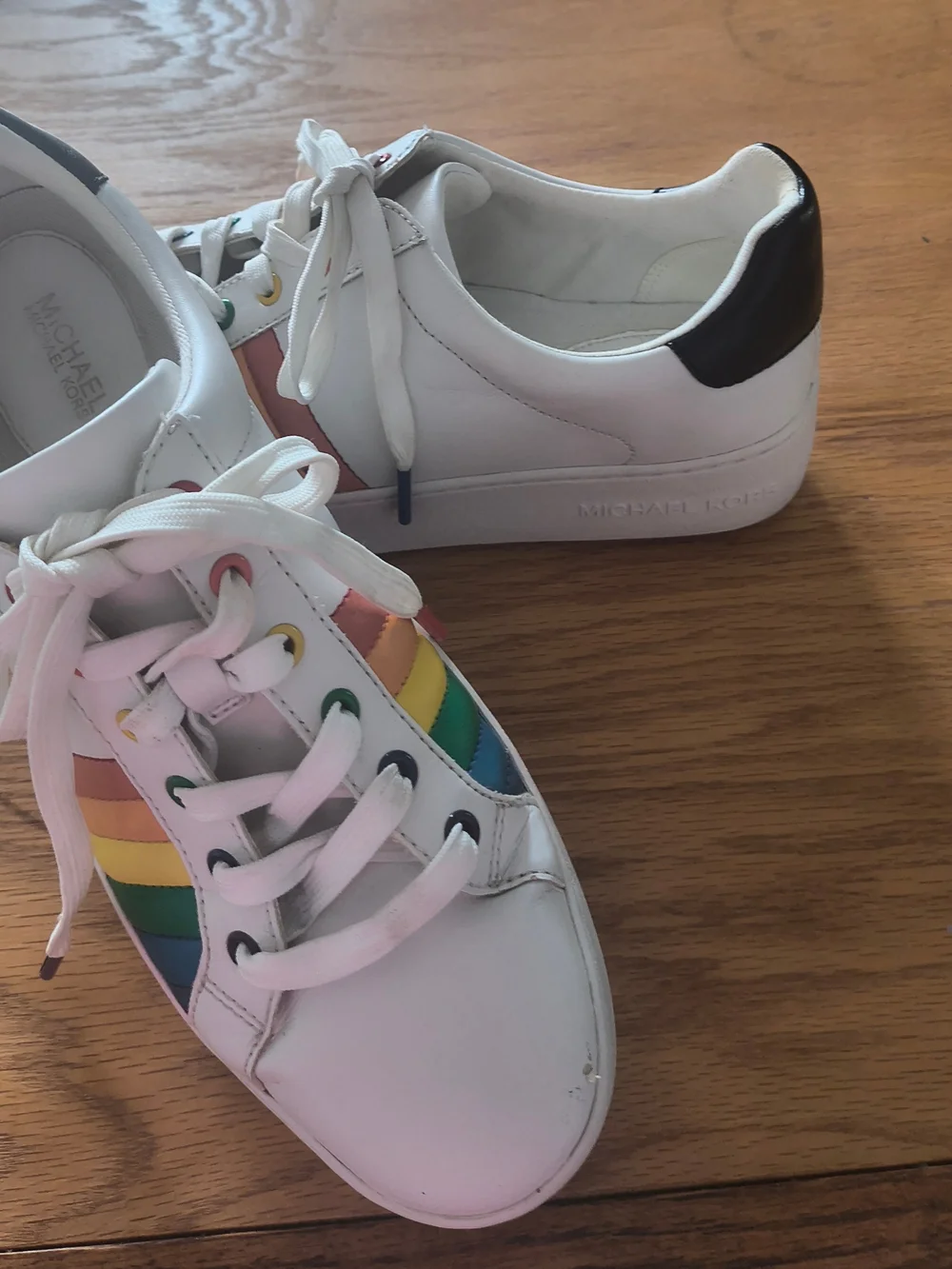 Michael Kors Poppy Lace Up Rainbow Low-top Sneakers
